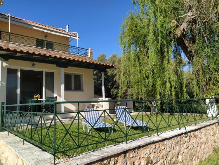 Queen Bay Studios Vasilikí Dış mekan fotoğraf